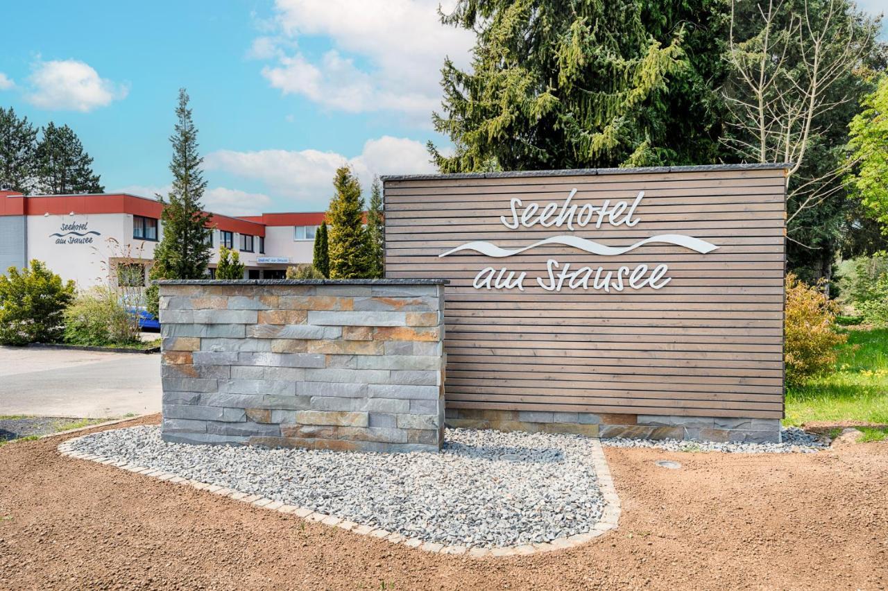 Seehotel Am Stausee 4 Sterne Superior Gerolstein Exterior photo