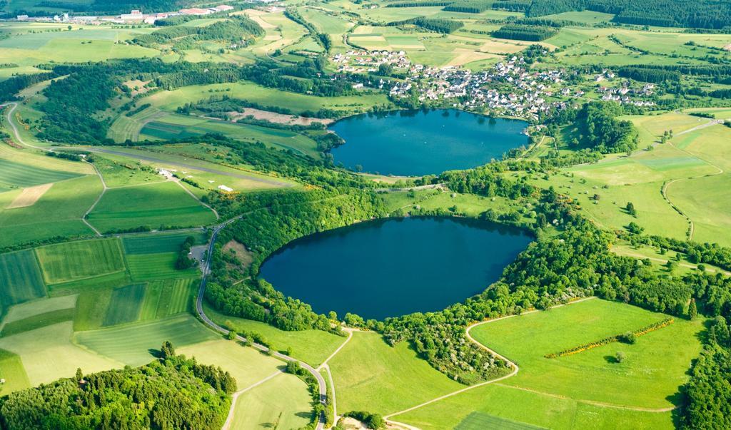 Seehotel Am Stausee 4 Sterne Superior Gerolstein Exterior photo